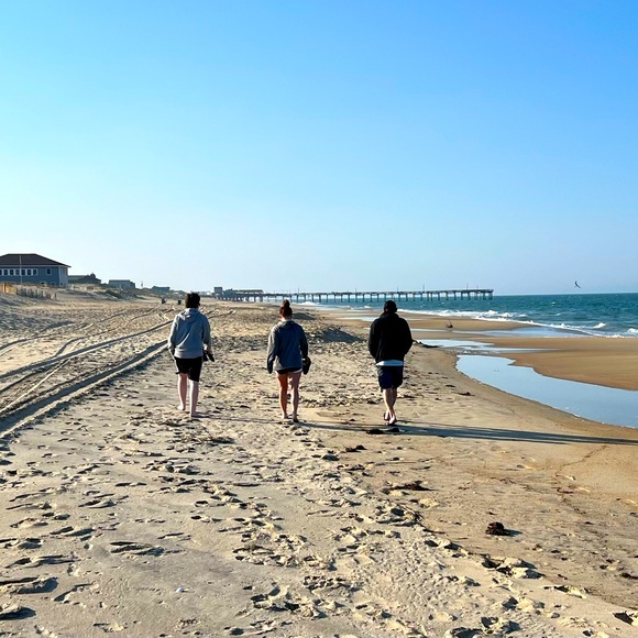 Meet your Posher, Maz - Picture 1 of 1